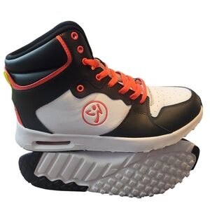 Zumba sneakers size 11